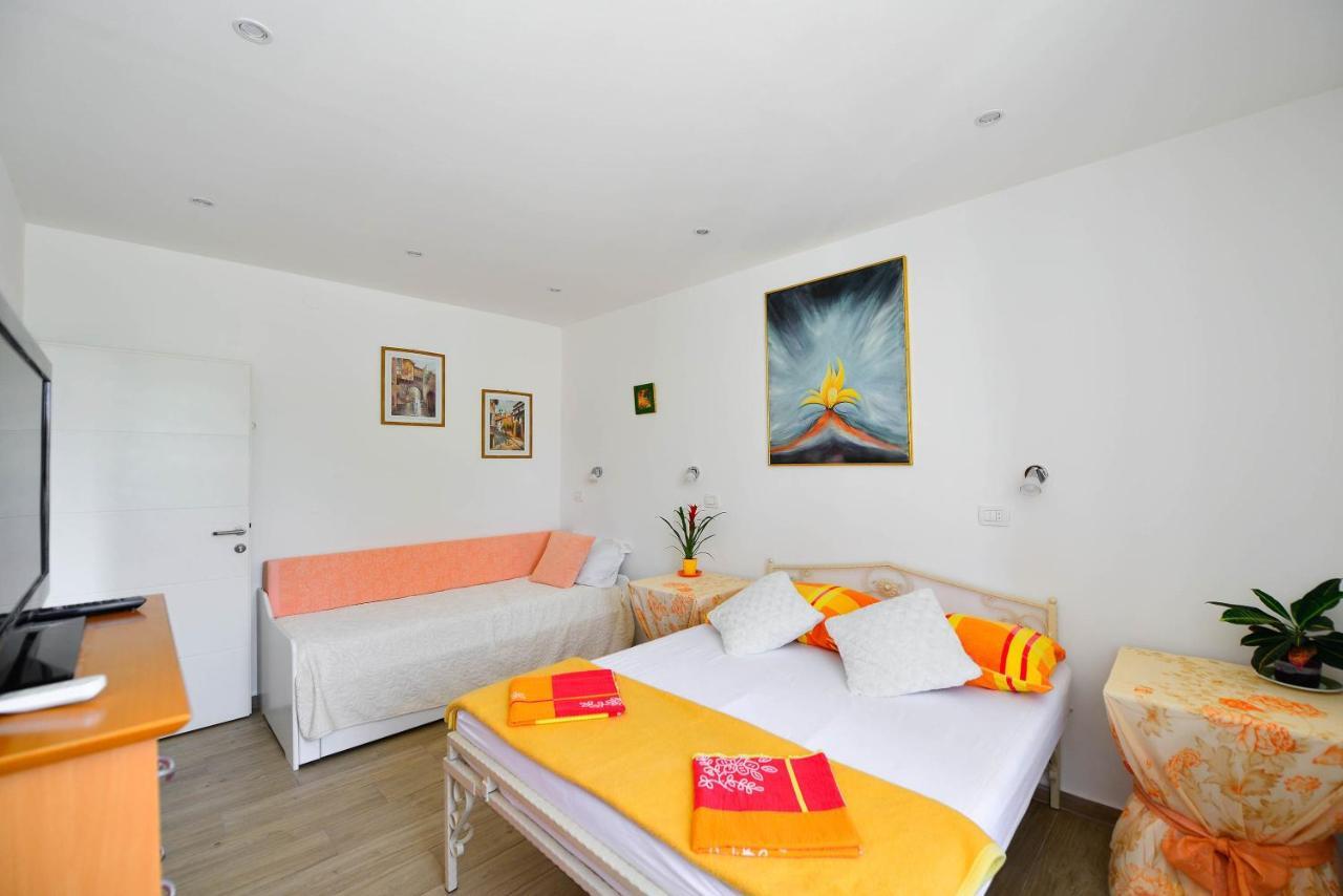 Apartments Bulovic In The Very Center Of Split Extérieur photo