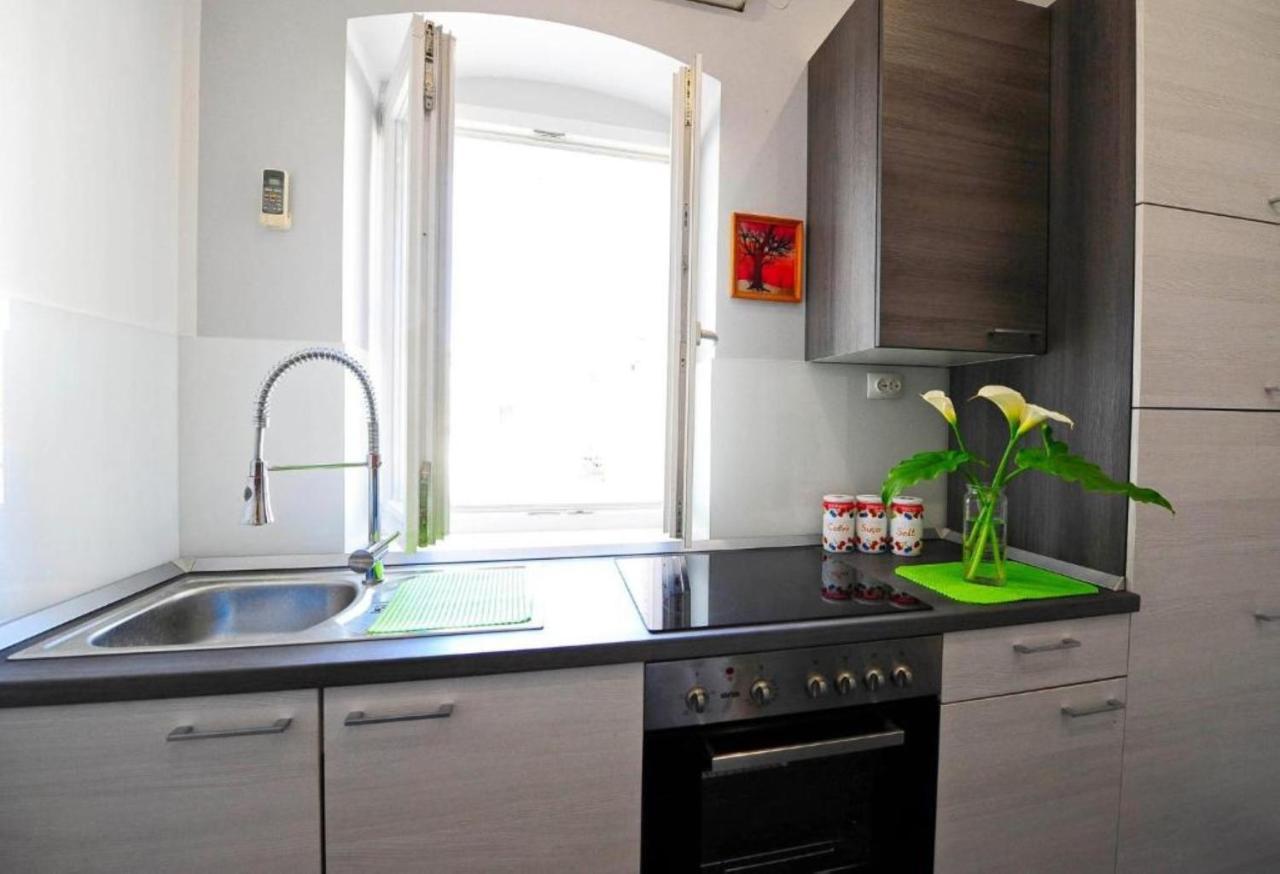 Apartments Bulovic In The Very Center Of Split Extérieur photo