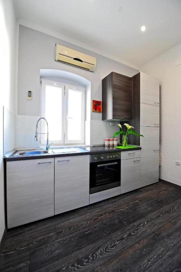 Apartments Bulovic In The Very Center Of Split Extérieur photo